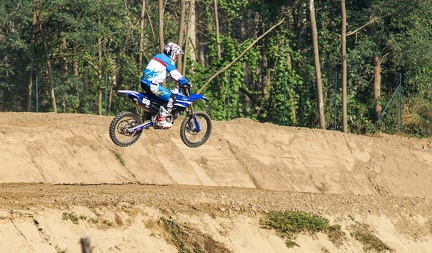 B13B9939-419B-4F71-A98C-9660247F2AB0